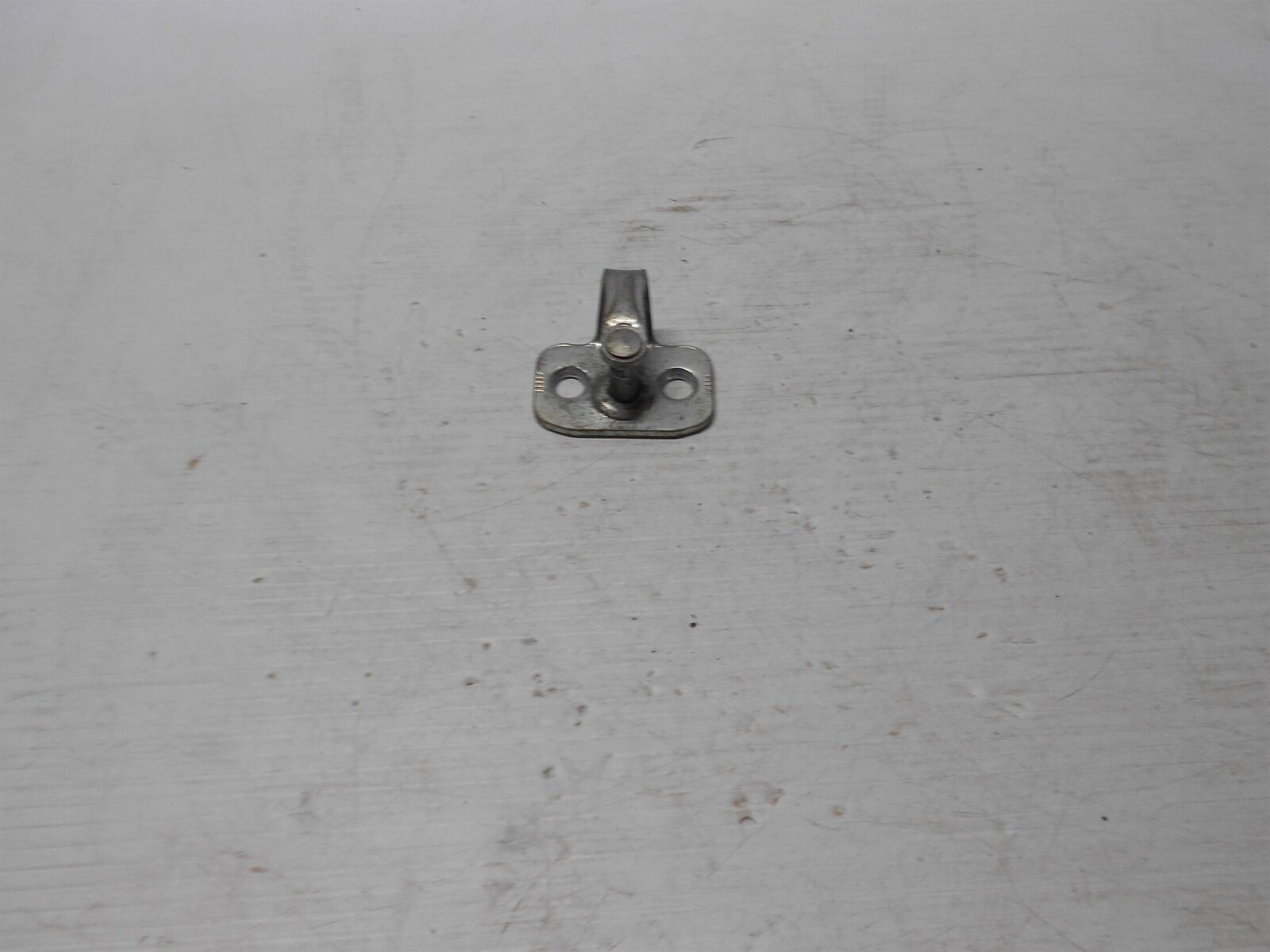 Buick Chevrolet GMC Cadillac Pontiac Saturn GM Door Lock Striker 20951578 - $21.99
