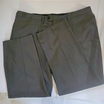 Haggar Mens Dress Pants Size 44X30 Gray Flat Front Classic Fit E-CLO - £12.87 GBP