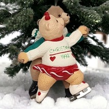 Vintage Hallmark Keepsake Ornament Teddy Bears &quot;Love to Skate&quot; Collector Series - £7.46 GBP