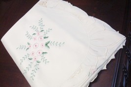Floral Pale Pink Cluster Flowers Tablecloth FANCO Damask, 72x126 Off Com... - $1,177.13 MXN