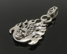 925 Sterling Silver - Vintage Shiny Skeleton Head Fire Flames Pendant - PT18396 - £77.29 GBP