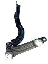2023 Chevy Bolt EUV LT LH Driver Front Hood Hinge 42692628 OEM - $1,274.43 MXN
