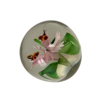 Vintage Art Glass Pink Flower With 2 Bees In Paperweight 3&quot; Diameter - $24.74