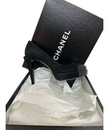 New Chanel Escarpins Suede Leather Black Pumps Shoes Size 36 US 6 - €584,54 EUR