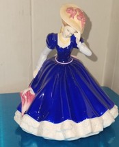 Royal Doulton Pretty Ladies HN4802 Mary 2005 Signed Figurine of the Year - £70.35 GBP