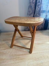 Vintage NEVCO Fold ‘N Carry Wooden Milking Collapsible Stool Farmhouse Country - £27.37 GBP
