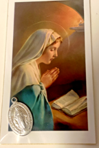Blessed Mother Image Card  + 1&quot; Medal, New from Japan # GFTSHP-2 - $2.97