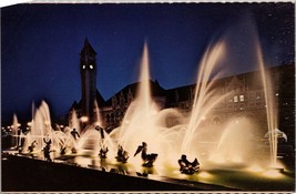 Milles Fountain Union Station Aloe Plaza Downtown St. Louis MO Postcard PC408 - £3.91 GBP