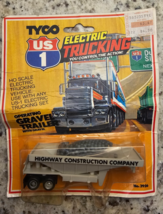 Tyco US-1 Electric Trucking Highway Construction Company Trailer w/ Grav... - $55.00