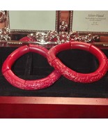Carved celluloid~Cinnabar? Beautiful red bracelets - €42,12 EUR