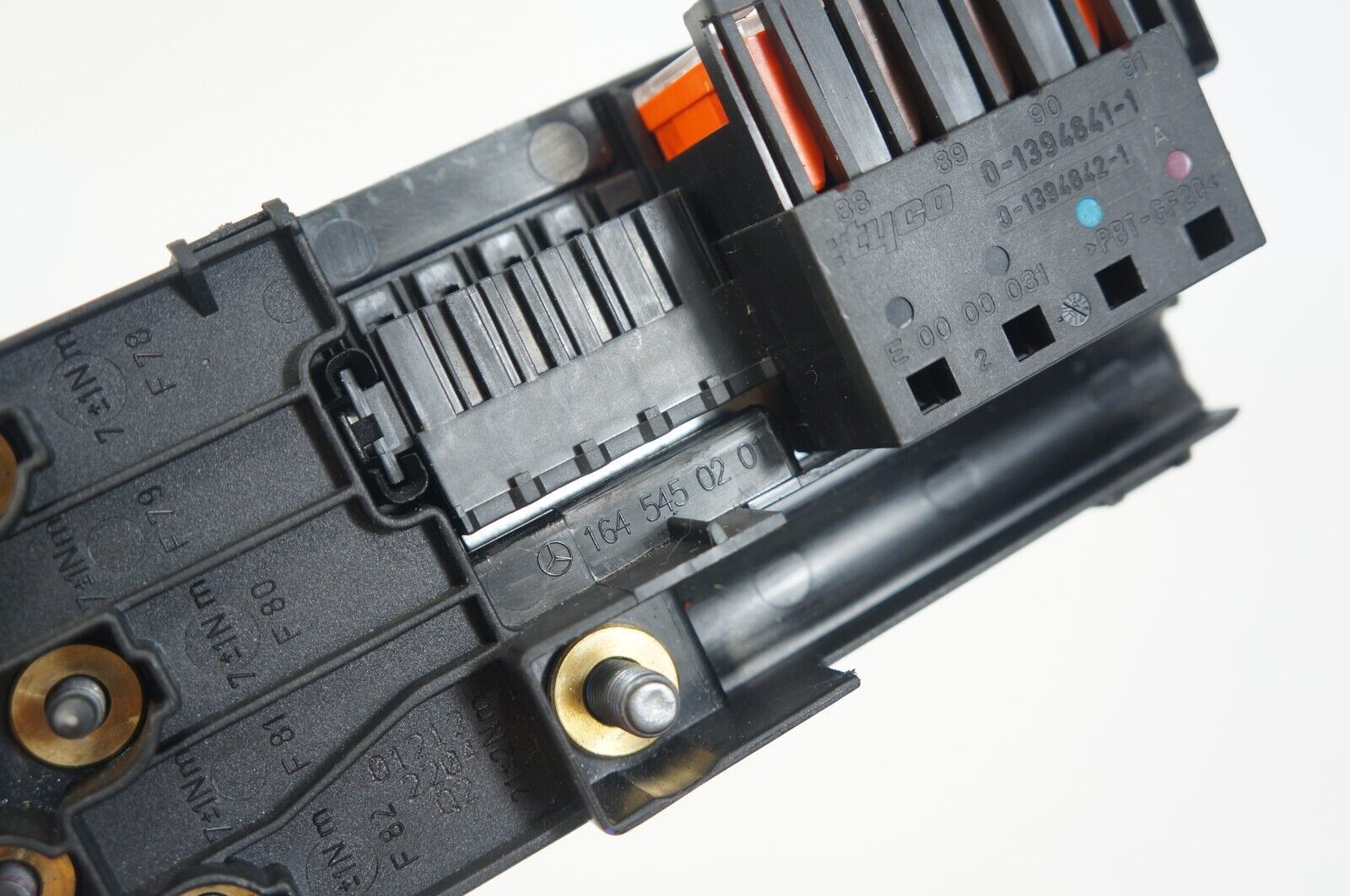 06-2011 mercedes x164 gl350 gl450 gl550 fuse relay junction box unit