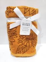 Wells Dressed Home 2 Hand Towel Set Sunflower Autumn Fall Thanksgiving - £23.05 GBP