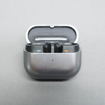 Samsung Galaxy Buds3 Pro Charging Case EP-QR630 - Silver image 2