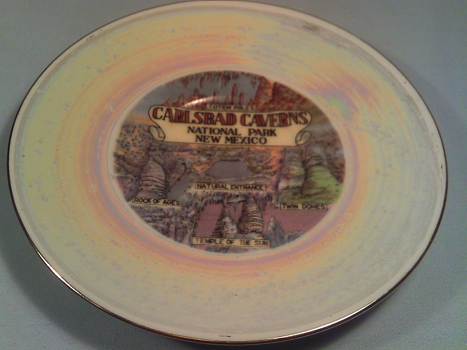 [Q22] COLLECTOR PLATE 6" Porcelain CARLSBAD CAVERNS New Mexico JAPAN - $3.99