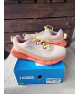 HOKA ONE ONE ELEVON 2 MENTAL HEALTH SHIFTING SAND/CAMELIA Mens 9.5 Women... - $3,130.55 MXN