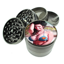 Fiji Pin Up Girls D9 Titanium Grinder 4 Piece Magnetic Hand Mueller - £17.37 GBP