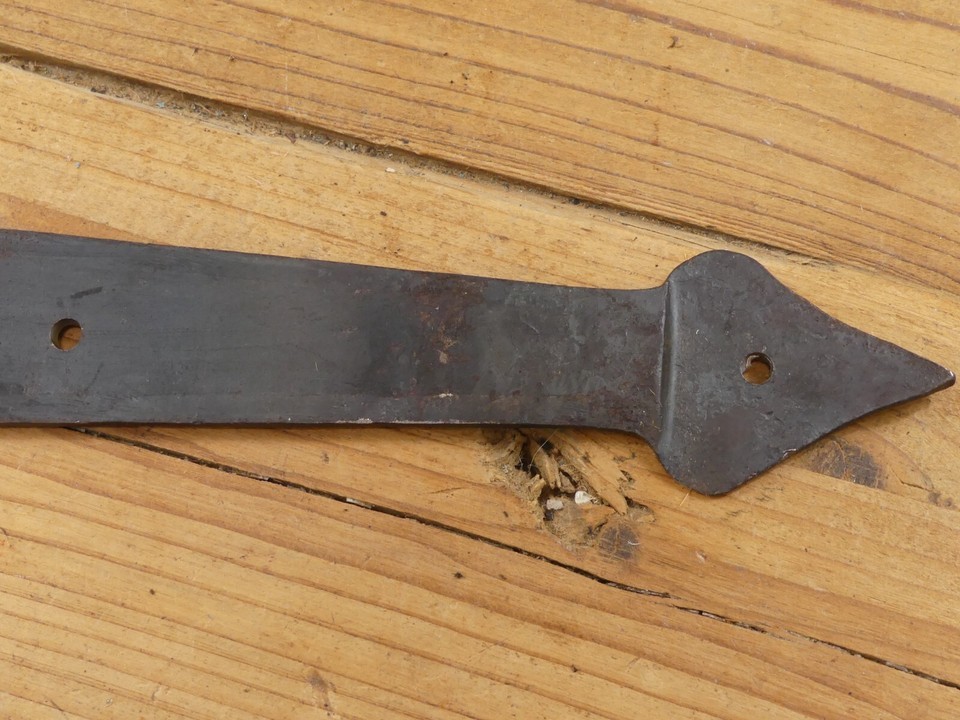 6 LARGE Strap T Hinges 18" Tee Hand Barn Rustic Door Iron Arrow  **SOME RUST** Item image 4