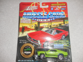 Johnny Lightning Musscle Cars &quot;1970 Boss 302&quot; Mint On Card 1/64 Scale - £3.93 GBP