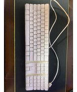 Apple OEM Wired USB Keyboard US A1048 Standard w 2 USB Ports ~ Tested &amp; ... - £15.48 GBP