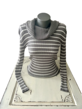 Women’s Gray And White Striped Ribbed Apt 9 Turtleneck Sweater Size Small - £7.79 GBP