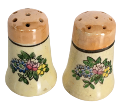 Salt and Pepper Shaker Set Japan Small Flower Floral Lusterware Vintage Japanese - £11.79 GBP