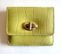 Bijoux Terner Croc Emboss Leather Wallet Bright Green Twist Lock &amp; Snap - £11.12 GBP