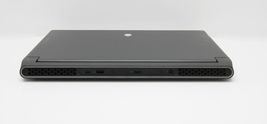 Alienware M17 R5 17.3" Ryzen 9 6900HX 3.3GHz 16GB 1TB SSD RTX3070 Ti image 6