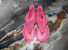 Hot Tomato Pink Sandals Size 2 Girl's - $13.50