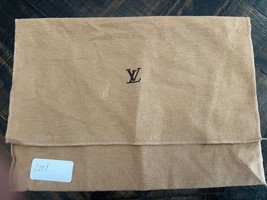 Louis Vuitton Brown Fold Over Envelope Dust Bag 13&quot; x 9&quot; - $501.23 MXN
