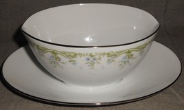 1970s Noritake DEE PATTERN Porcelain GRAVY BOAT w/ATTACHED UNDERPLATE Japan - $39.59