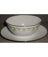 1970s Noritake DEE PATTERN Porcelain GRAVY BOAT w/ATTACHED UNDERPLATE Japan - £31.02 GBP