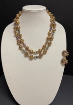 Double Strand Flower and Lucite Beads with Clip Back Earrings Vintage - $285.10 MXN
