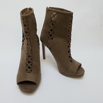 BCBGeneration Womens Booties Shoes Heels Beige Delaney Size US 7.5 B EU ... - $44.50