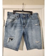 Levi 511 Men knee length denim shorts. Size 38 100 % cotton - $19.80