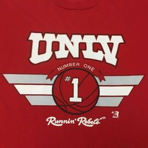 Vintage 90s Gear Men&#39;s UNLV Runnin&#39; Rebels College Basketball T-Shirt Si... - £31.33 GBP