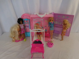 Barbie Fold Out House Bedroom Bathroom Playset Mattel 2010 + Dolls + Sty... - $18.82