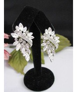 Silver tone, Clear crystal, Wedding Earring, Earring Drops, Bridal Weddi... - $529.99 MXN