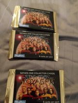 3 Star Trek Voyager Series One Trading Cards Sealed 8 Card per PACK Skyb... - $4.99