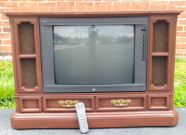 2004 27&quot; Zenith CRT Wood Console TV w/Remote RCA S-Video Input B27A74R C... - $989.99