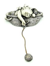 Vintage JJ Jonette Pewter Cat With Yarn Brooch Pin - £14.20 GBP