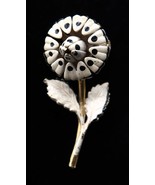 Vintage Stemmed Flower Brooch Pin White Metal Gold Black Accents 2” Jewelry - $279.18 MXN