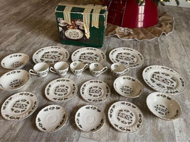 19 Piece Churchill Noel Christmas Fine English Dinnerware Plates Bowls Cups - $55.00