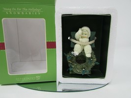 DEPT 56 69544 SNOWBABIES ORNAMENT HANG ON FOR THE HOLLYDAYS NEW - £11.63 GBP