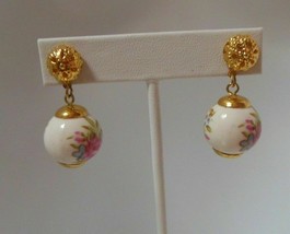 Victorian Style Gold-tone Round Floral Ceramic Beaded Dangle Earrings - £14.50 GBP