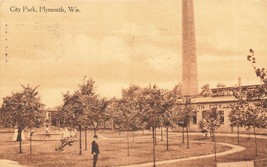 Plymouth Wisconsin ~ Città Park-Fountain-Water Fabbrica Costruzione ~1912 Foto - £10.29 GBP
