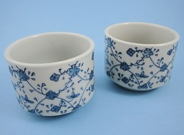 2 Blue White Japanese Tea Cups Karakusa Floral Vine Teacups Sake Porcelain 8 oz - £9.82 GBP
