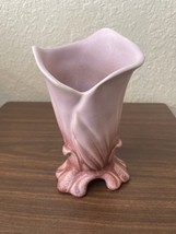 Weller Pottery Lido Calla Lily Vase 1930’s Mauve/Pink 7&quot; - £23.74 GBP
