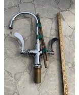 Chicago Faucet Co.  Laboratory Gas Needle Valves In Chrome - €76,51 EUR
