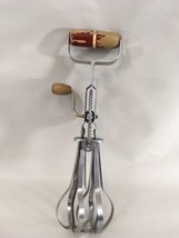Ekco Vtg USA Made Hi Speed Hand Held Mixer Wood Handle Kitchen Egg Beaters - £11.87 GBP