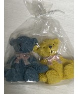 Retro Bear Mini Figurine Set - Blue Yellow - Cute Collectibles - $563.74 MXN